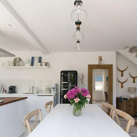 La Maison De Colette, Traditionnelle Maison D'armateur De 3 Et 3 Salles De Bains Villa *